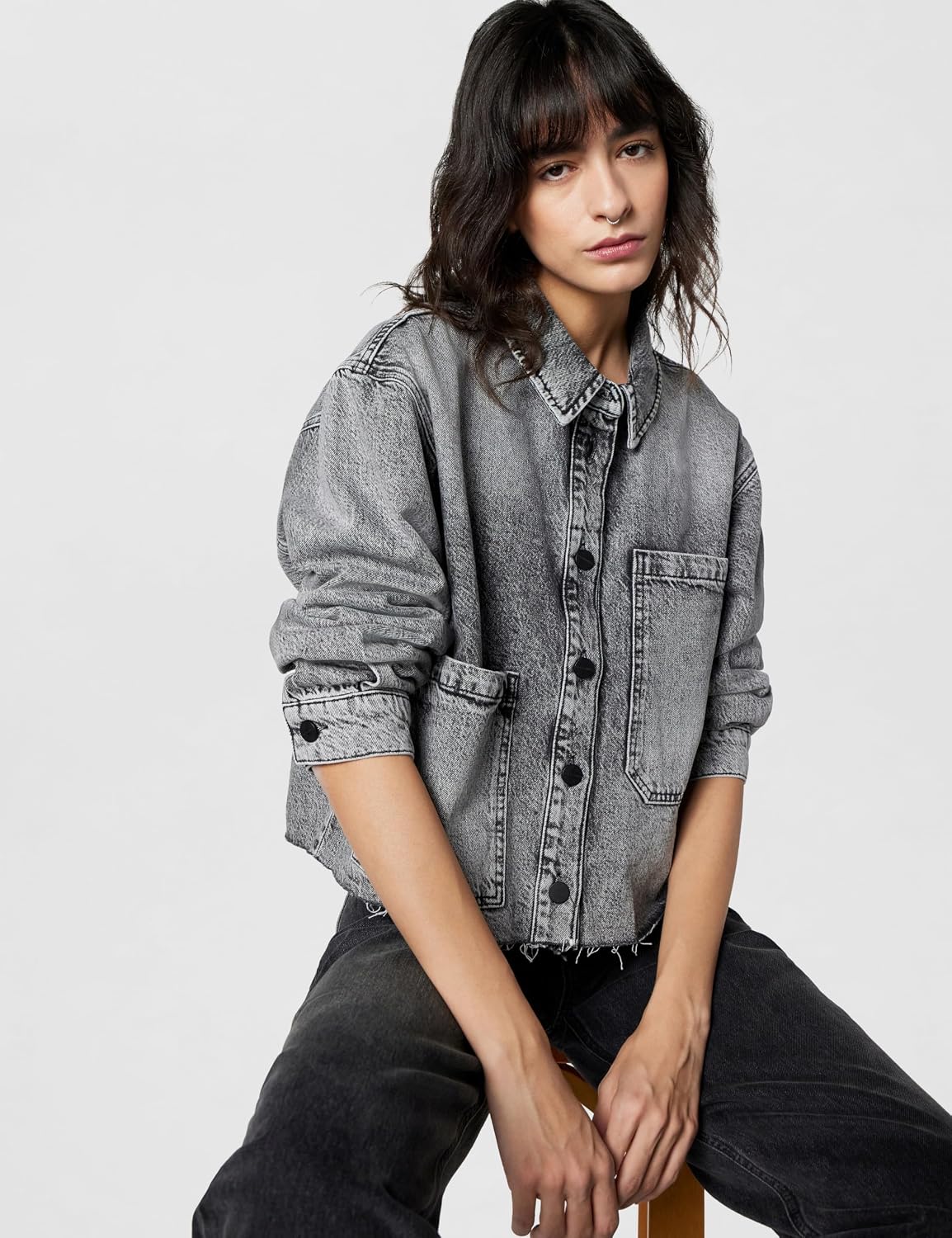Women's Oversized Denim Shacket Acid Wash Frayed Hem