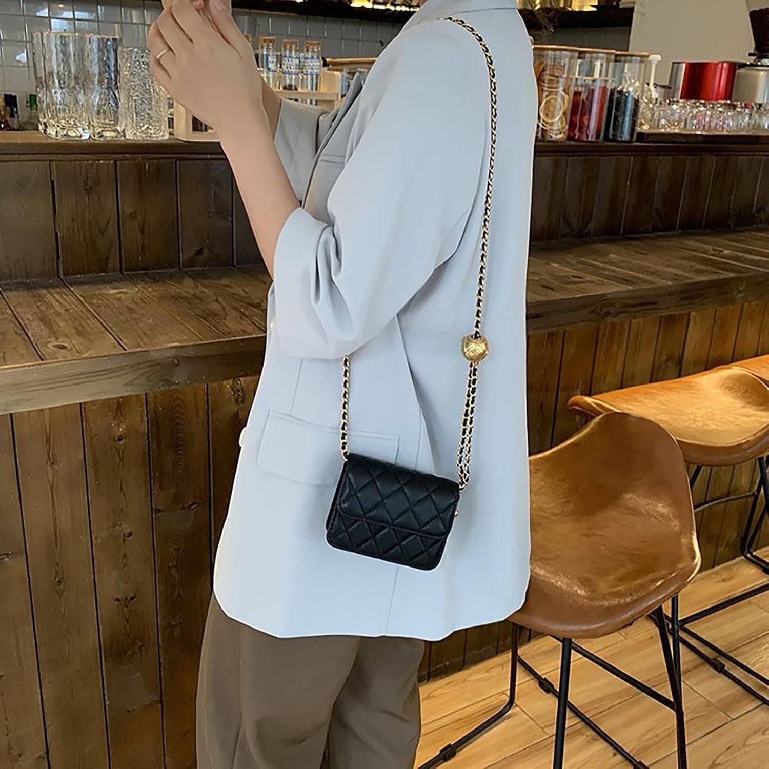 Women's Quilted Chain Strap Flap Shoulder Bag