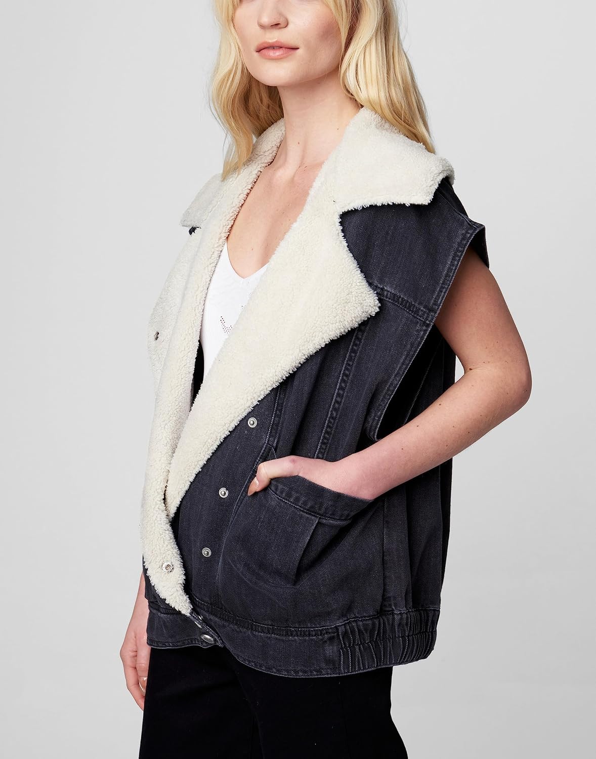 Women's Sherpa Lined Denim Vest Snap Front Cream Trim