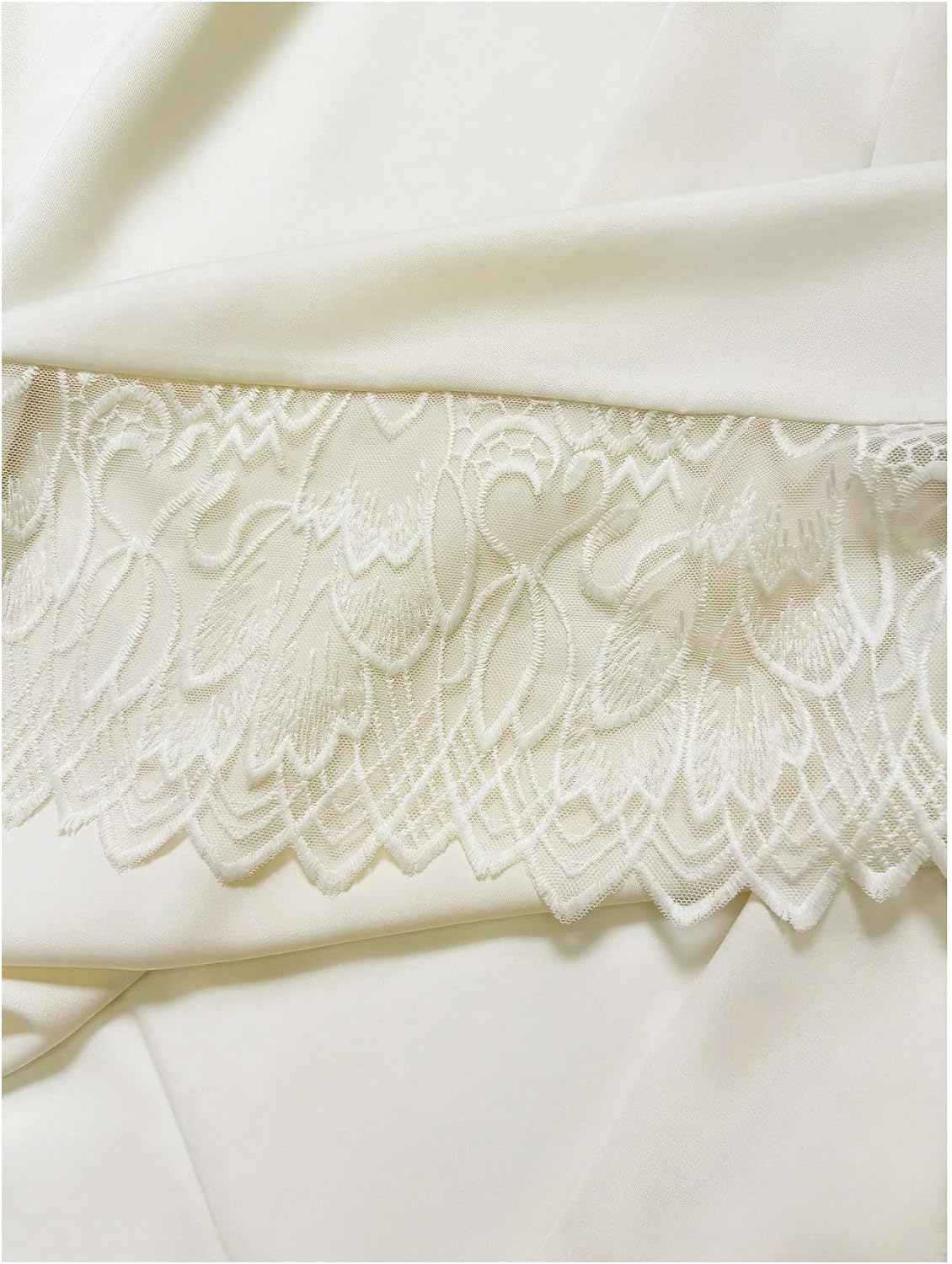 Women's Lace Trim Maxi Skirt Side Zipper Ivory Women's Lace Trim Maxi Skirt Side Zipper Ivory