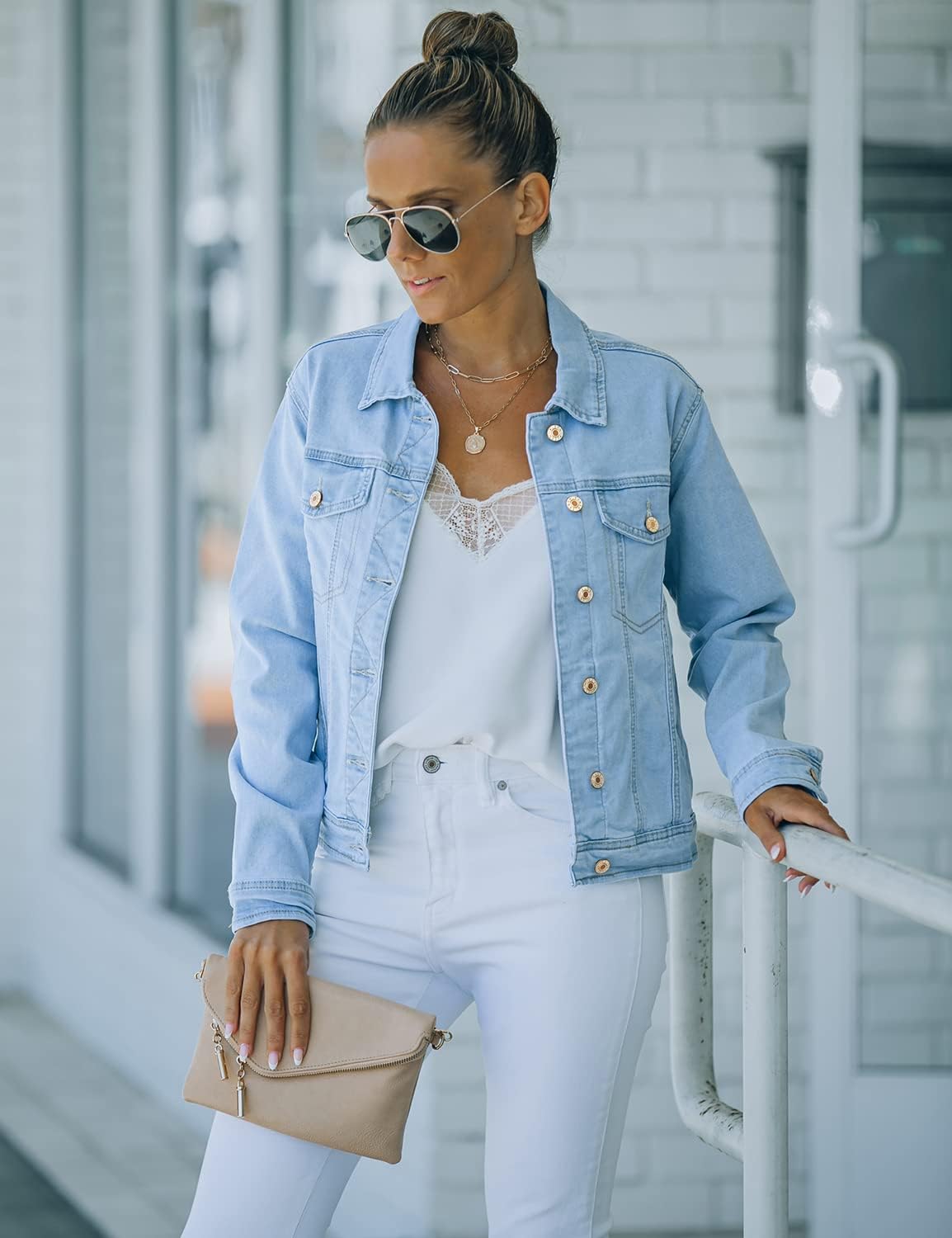 Women's Basic Button Down Stretch Fitted Long Sleeves Denim Jean Jacket