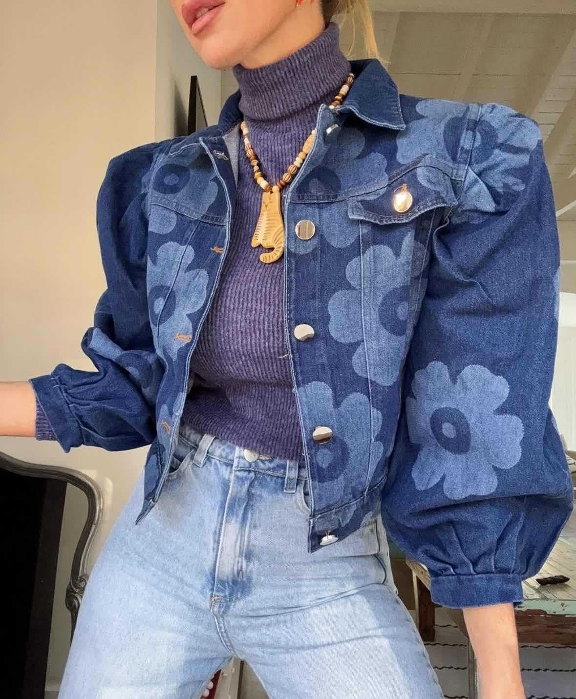Women's Cropped Jean Jacket Fall Outfits Fashion Floral Printed Button Down Shacket Short Denim Jackets