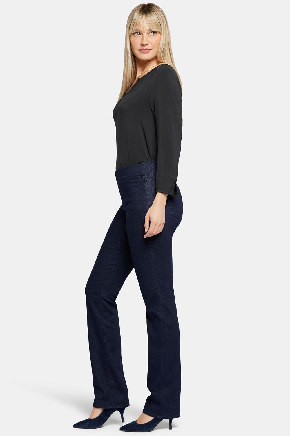 Women's Pull On Straight Leg Jeans Dark Wash Petite Women's Pull On Straight Leg Jeans Dark Wash Petite