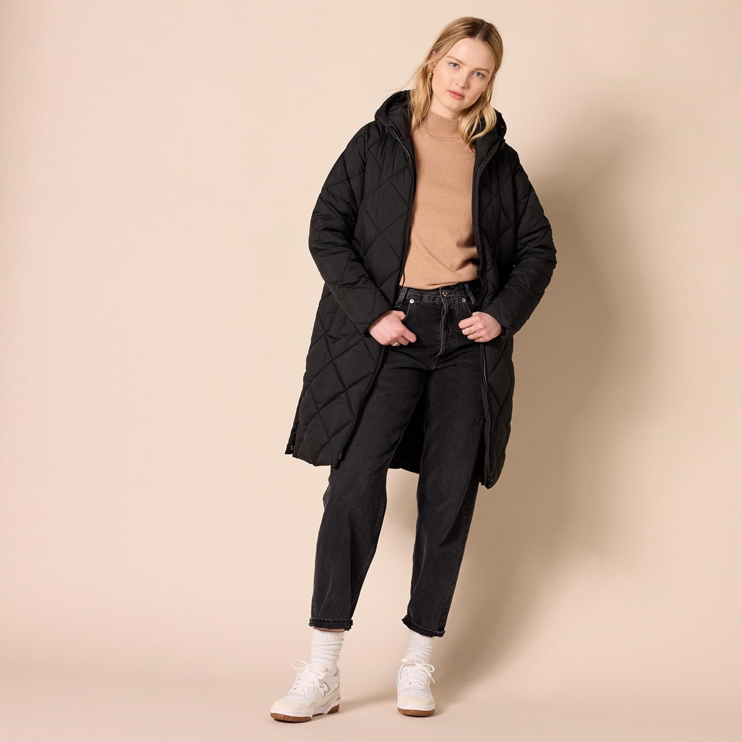 Women's Diamond Quilted Knee Length Hooded Puffer Coat Black Women's Diamond Quilted Knee Length Hooded Puffer Coat Black