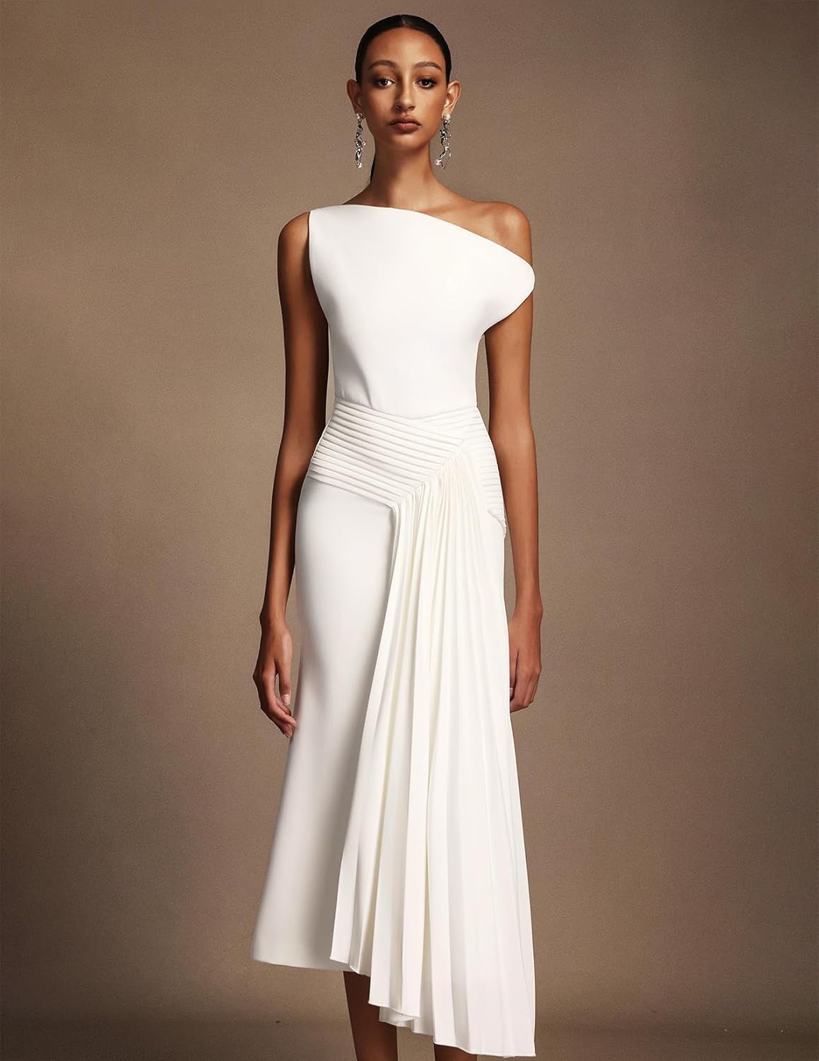 Chic Oblique Shoulder Sleeveless Pleated Cocktail Dress for Women Maxi Design Irregular Hem Party Chic Oblique Shoulder Sleeveless Pleated Cocktail Dress for Women Maxi Design Irregular Hem Party