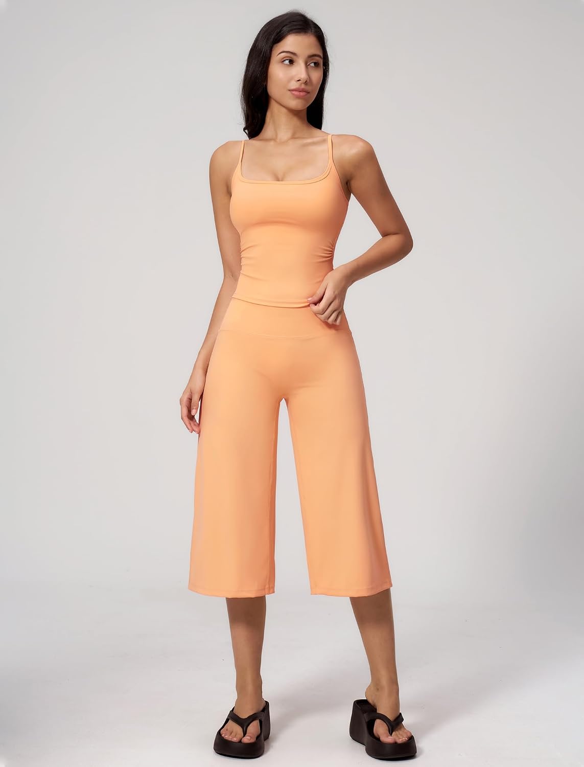 Women's Spaghetti Strap Tank and Capri Pants Set Peach