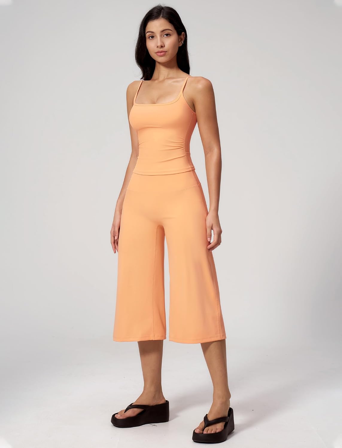 Women's Spaghetti Strap Tank and Capri Pants Set Peach
