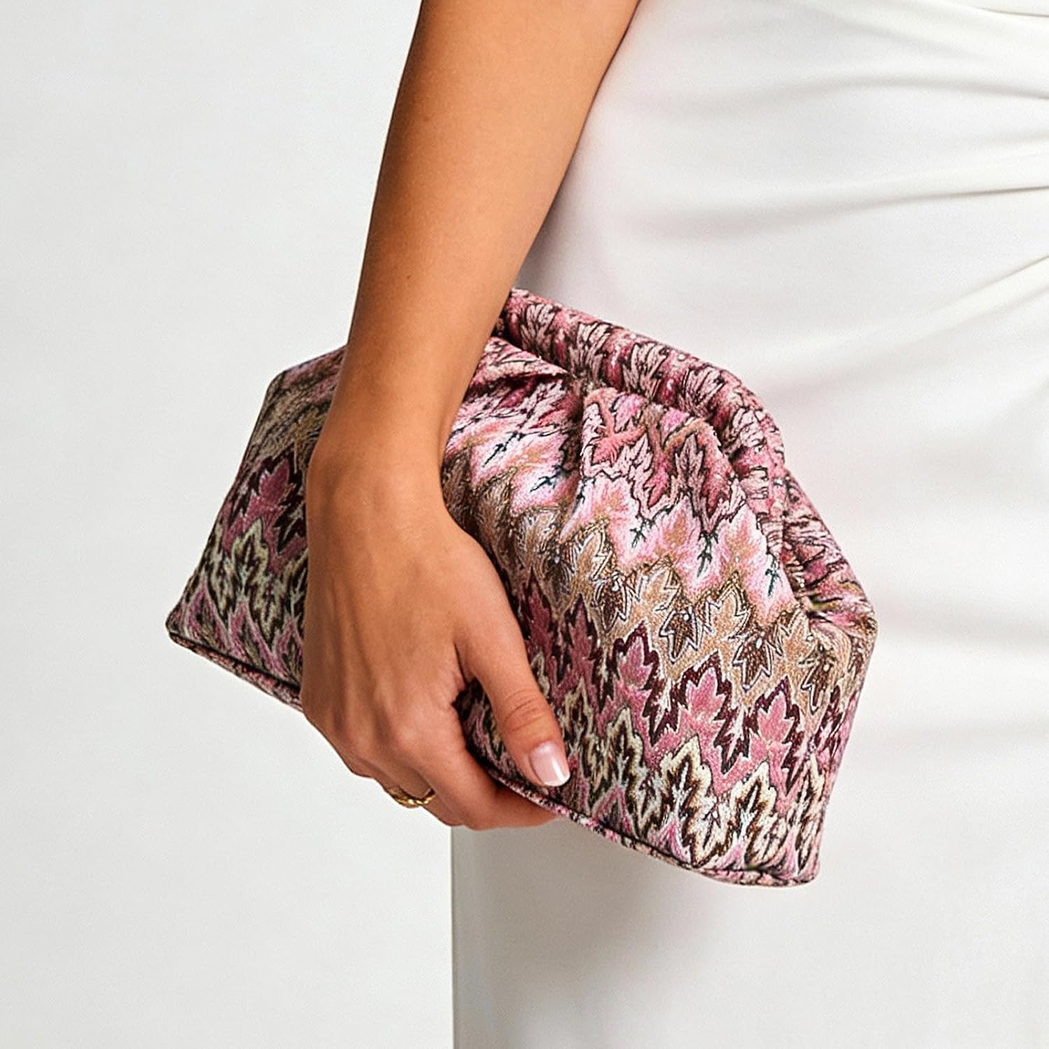 Women's Jacquard Knit Clutch Purse Pattern Dumpling Evening Bag Women's Jacquard Knit Clutch Purse Pattern Dumpling Evening Bag