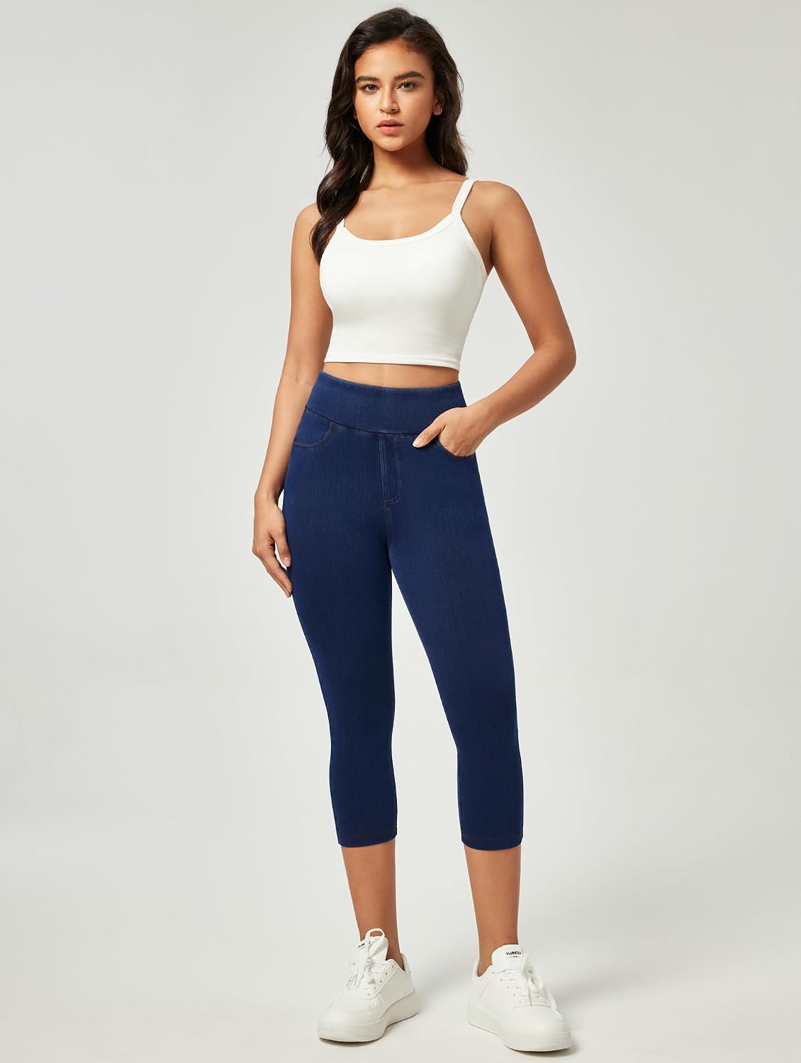 Women's High Waist Capri Jeans Dark Wash Pull On Women's High Waist Capri Jeans Dark Wash Pull On