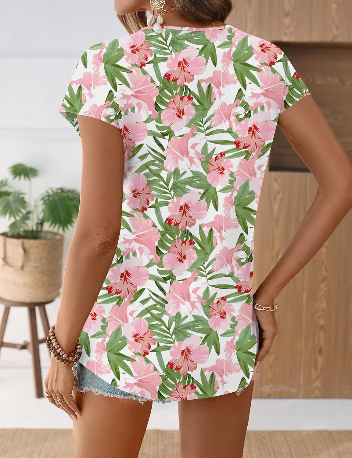 Women's Tropical Floral Print Cap Sleeve Tee Pink Women's Tropical Floral Print Cap Sleeve Tee Pink