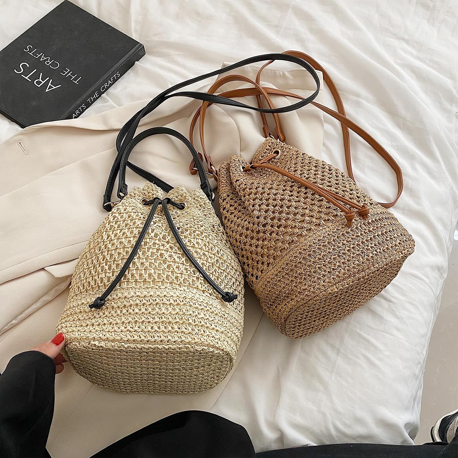 Women's Crochet Straw Bucket Bag Beach Drawstring Purse Women's Crochet Straw Bucket Bag Beach Drawstring Purse