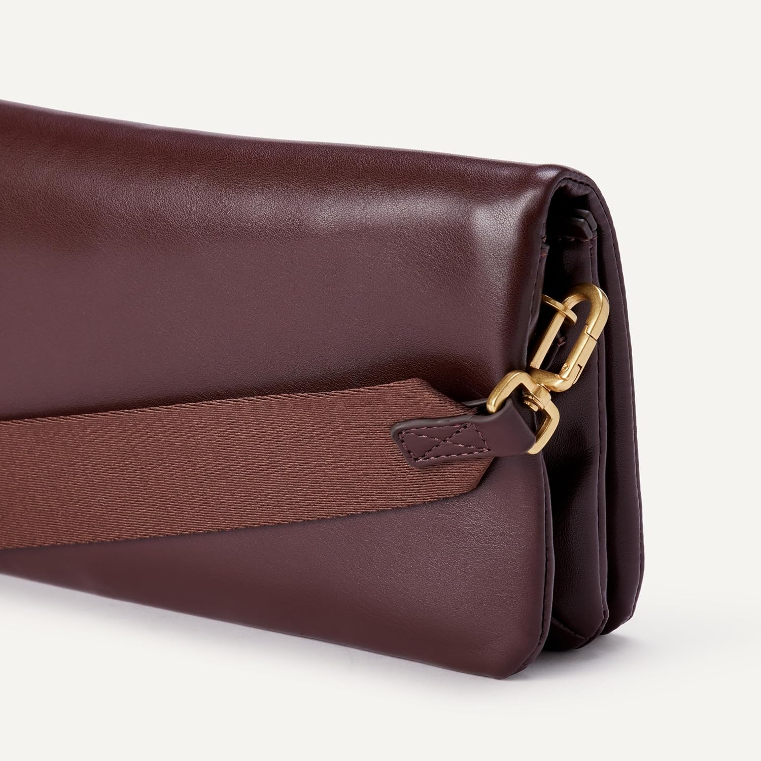 Women's Leather Clutch Crossbody Bag with Adjustable Strap Burgundy