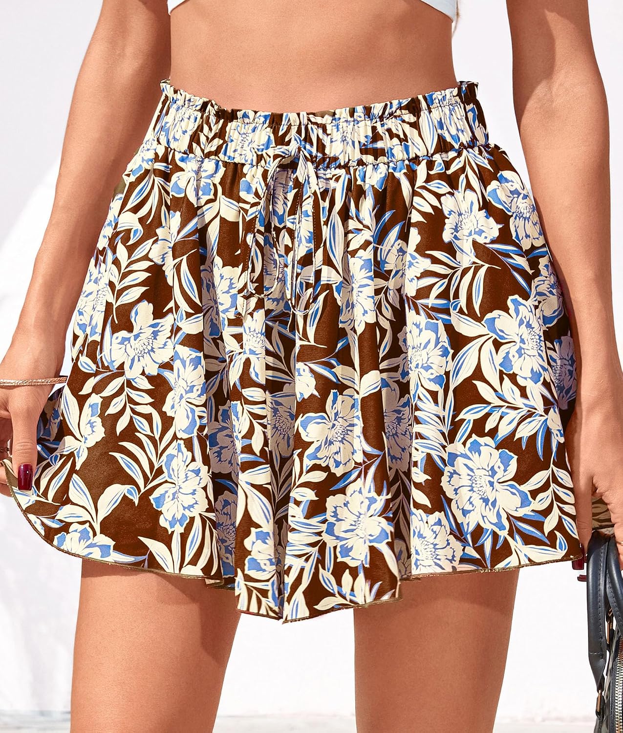 Women's Summer Wide Leg Flowy Shorts Elastic High Waisted Printed Pattern Ruffle with Pockets Casual Resort Wear Travel Outfits Beach Vacation Clothes
