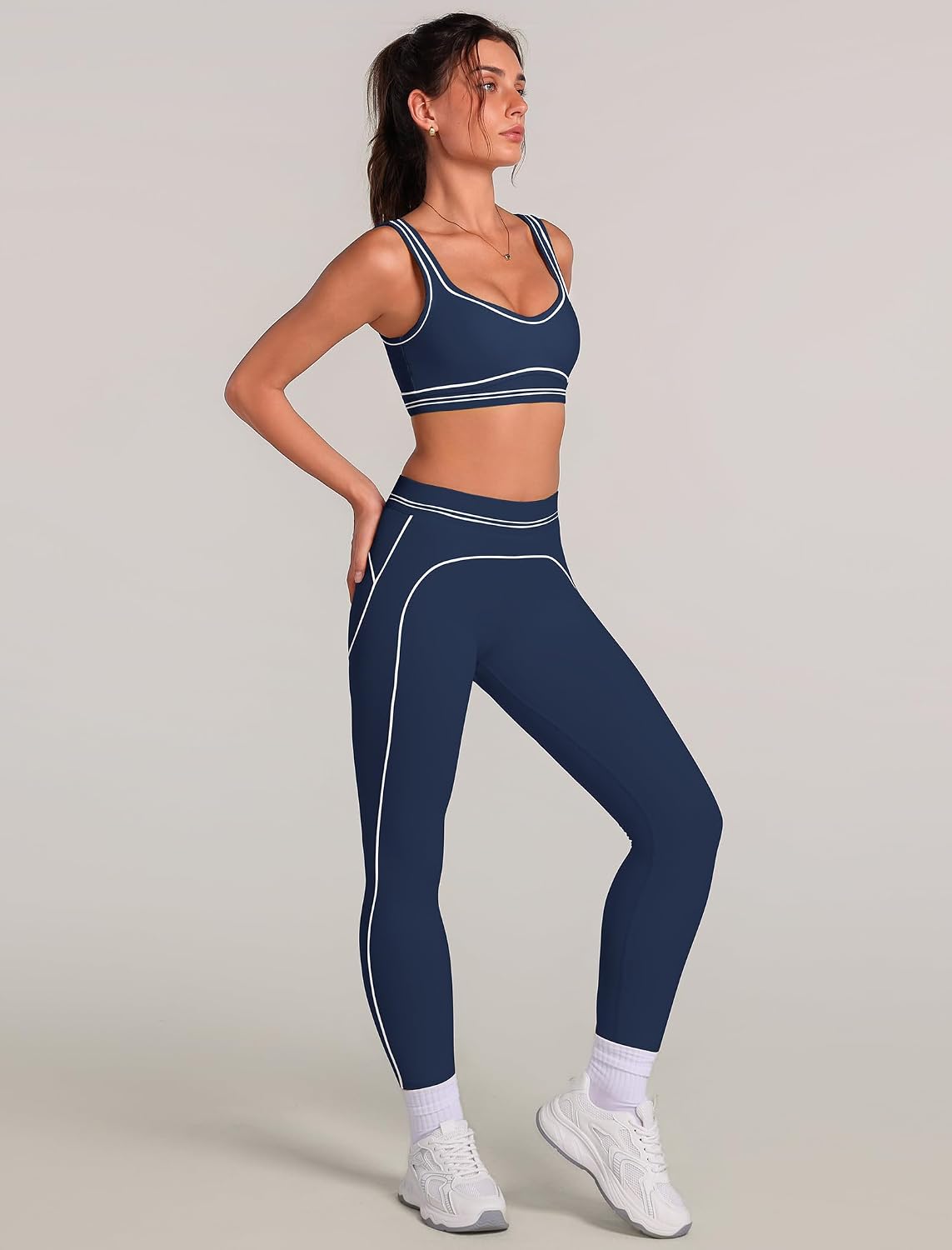 Women's Color Block Sports Bra and Leggings Workout Set