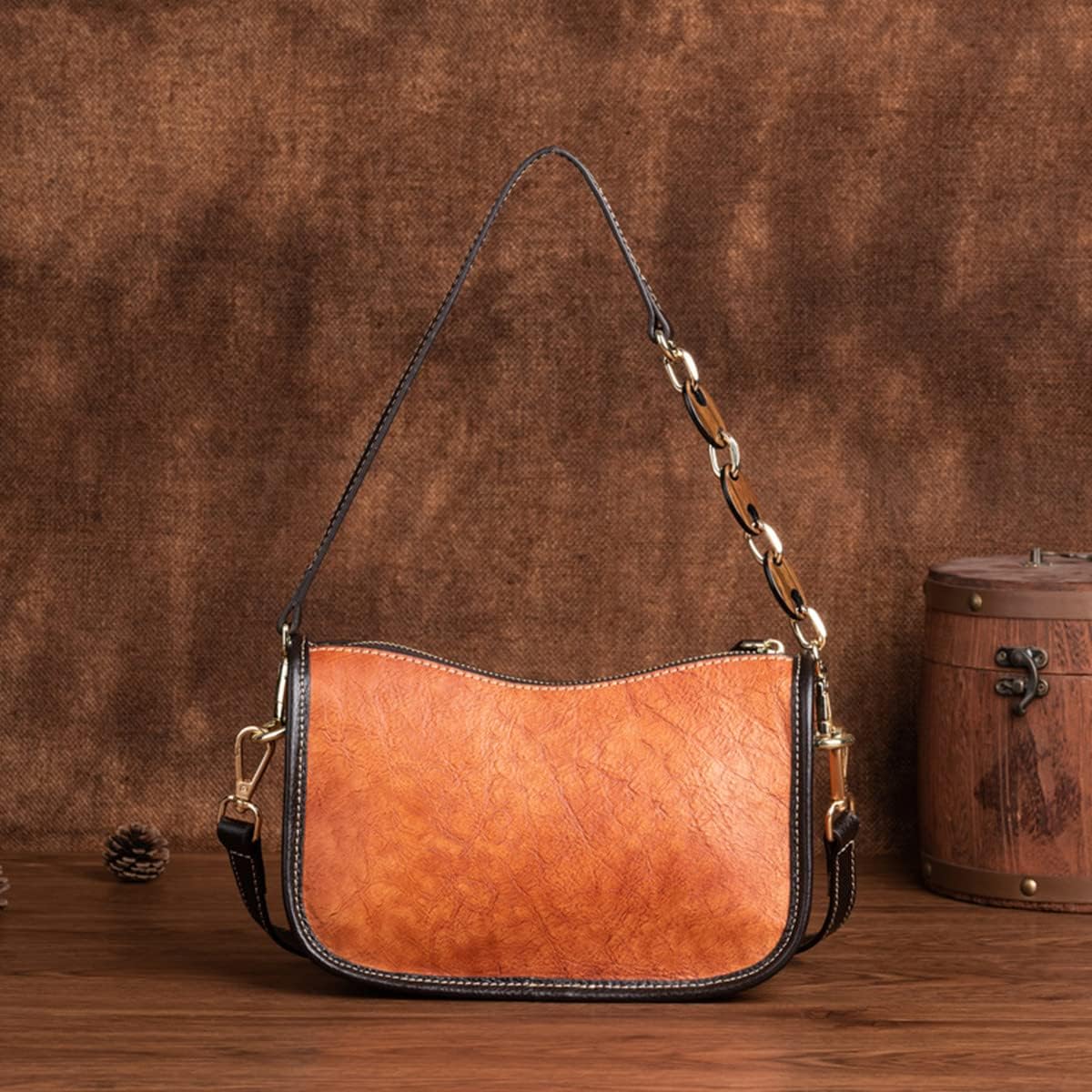 Women's Embroidered Floral Genuine Leather Shoulder Bag Brown Women's Embroidered Floral Genuine Leather Shoulder Bag Brown