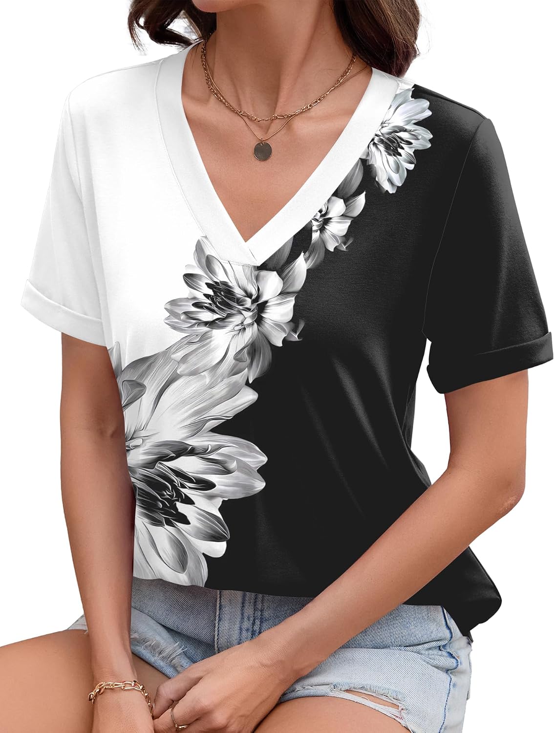 Women's Dahlia Print V Neck T-Shirt Black White